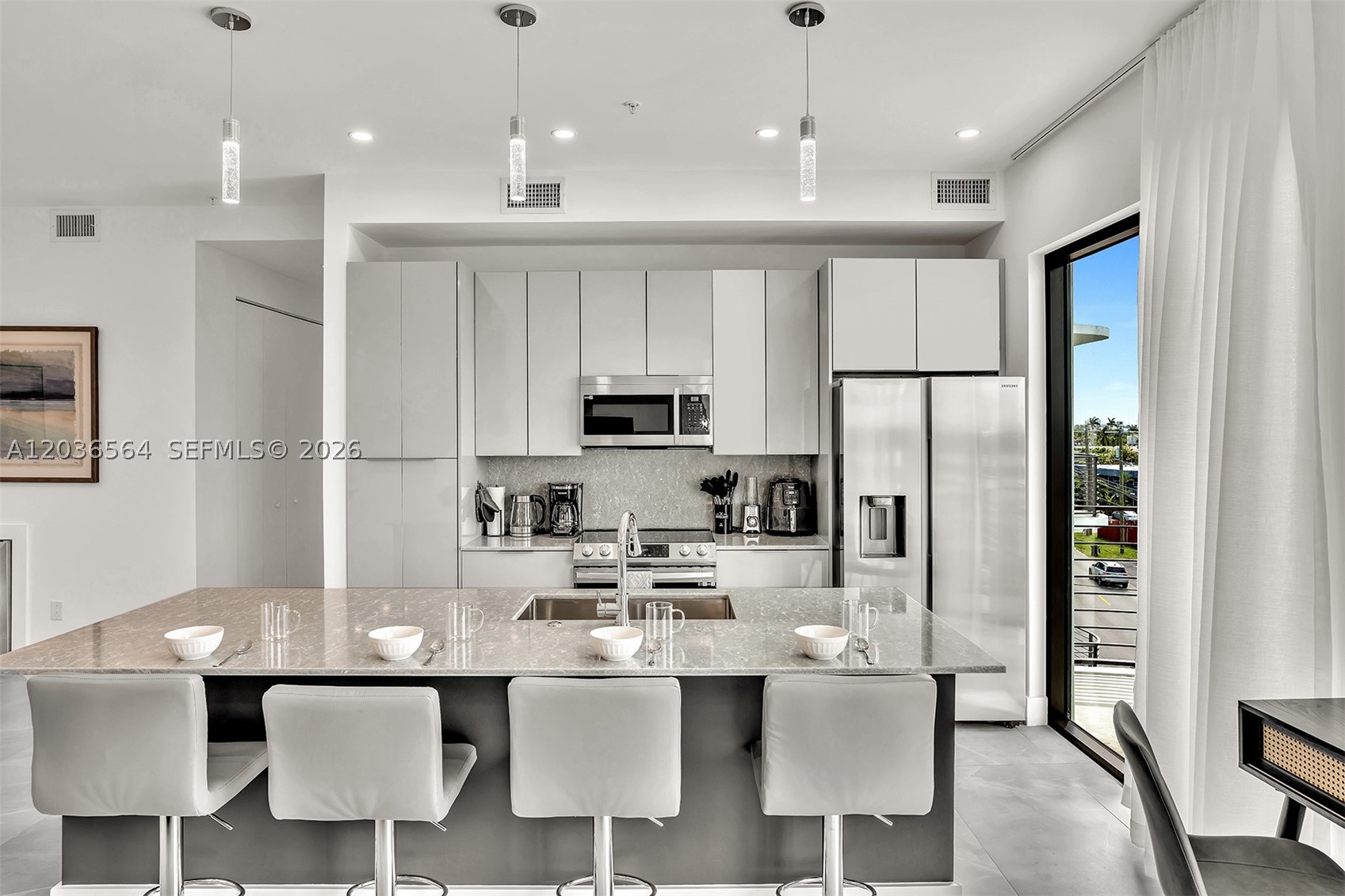 Everglade Land Sales Co - Residential Lease