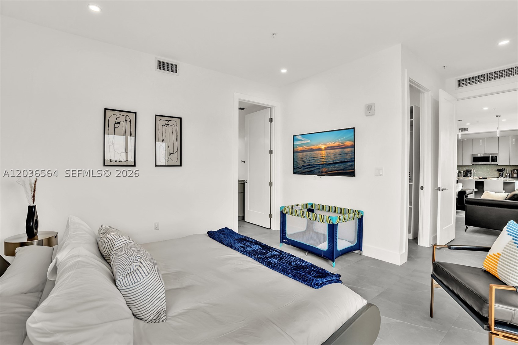 Everglade Land Sales Co - Residential Lease