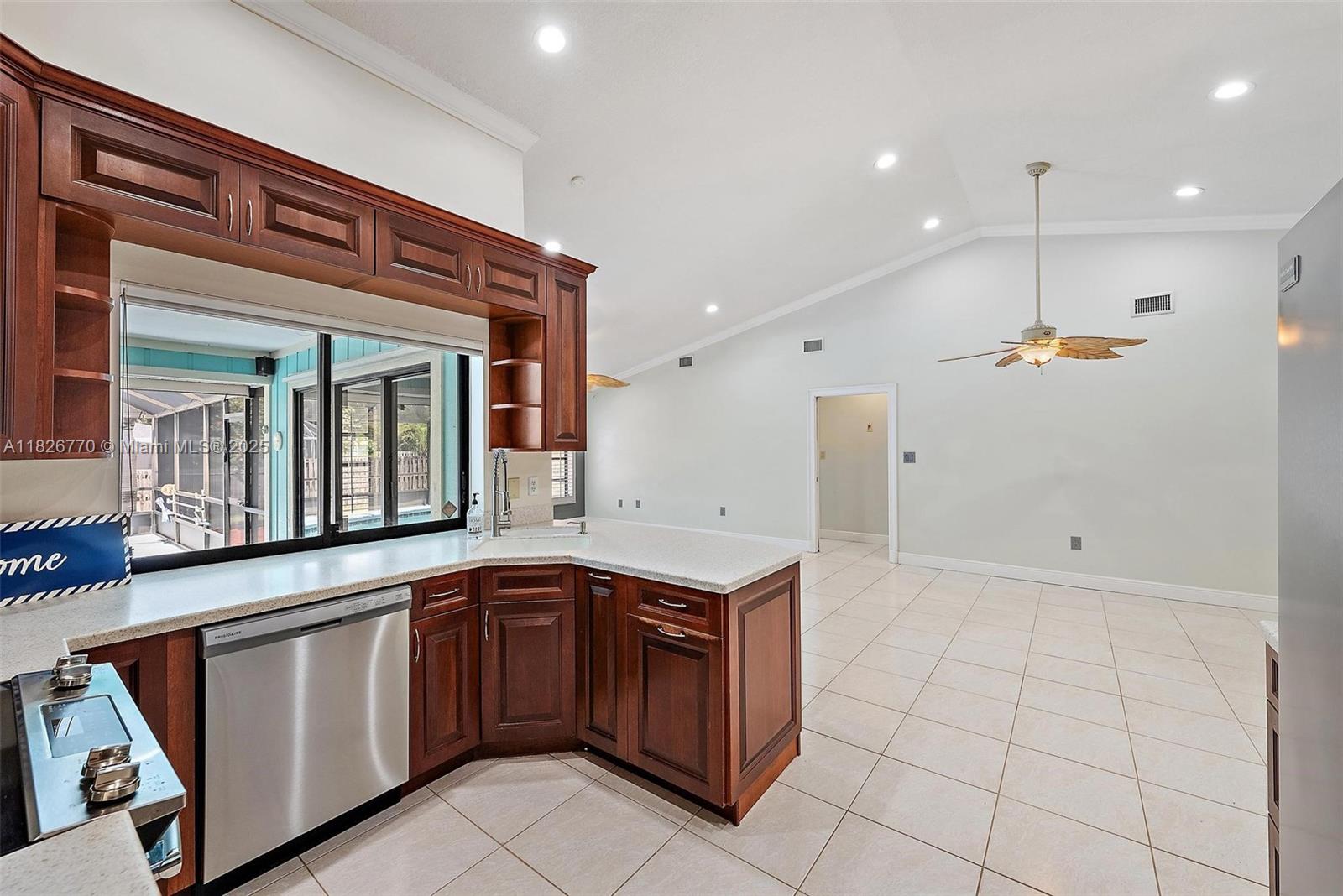 SOUTH PORT ST LUCIE UNIT - Residential