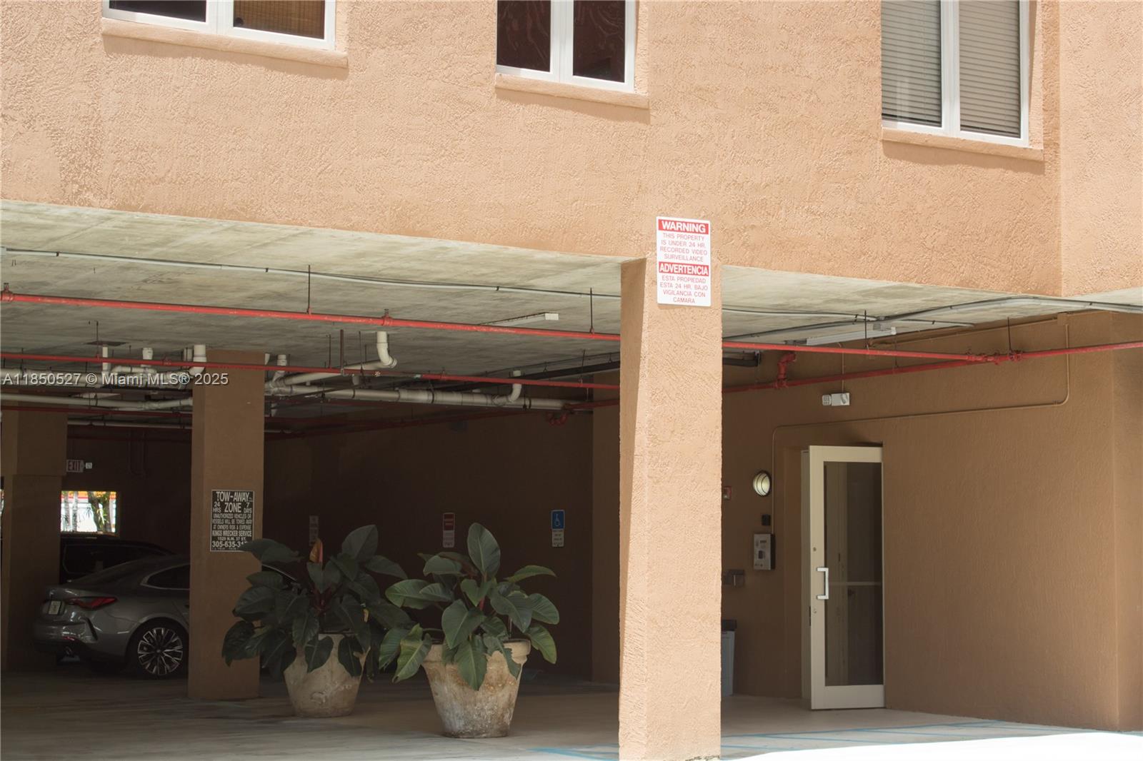 DIXIE GROVE RESIDENCES CO - Residential Lease