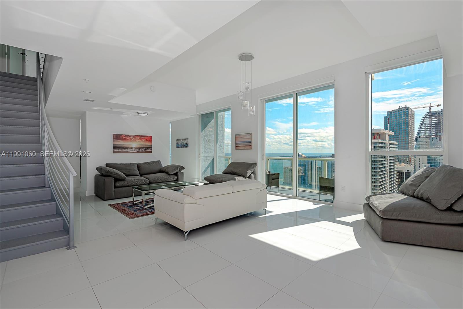 VIZCAYNE NORTH CONDO - Residential