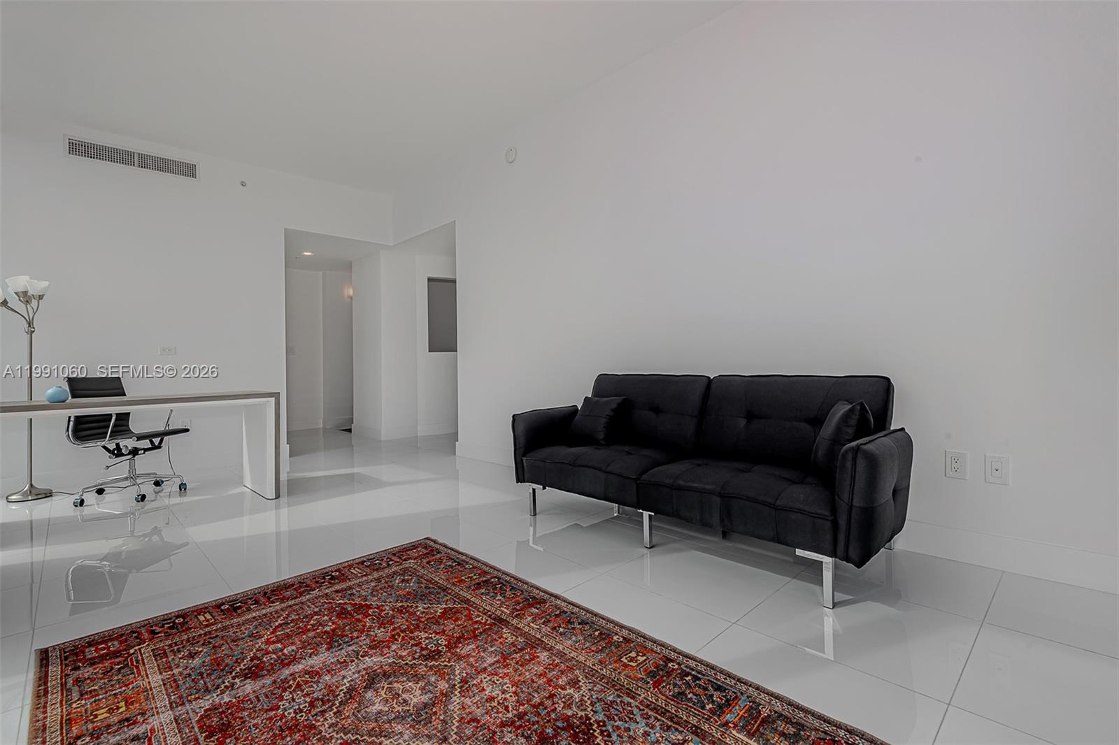 VIZCAYNE NORTH CONDO - Residential