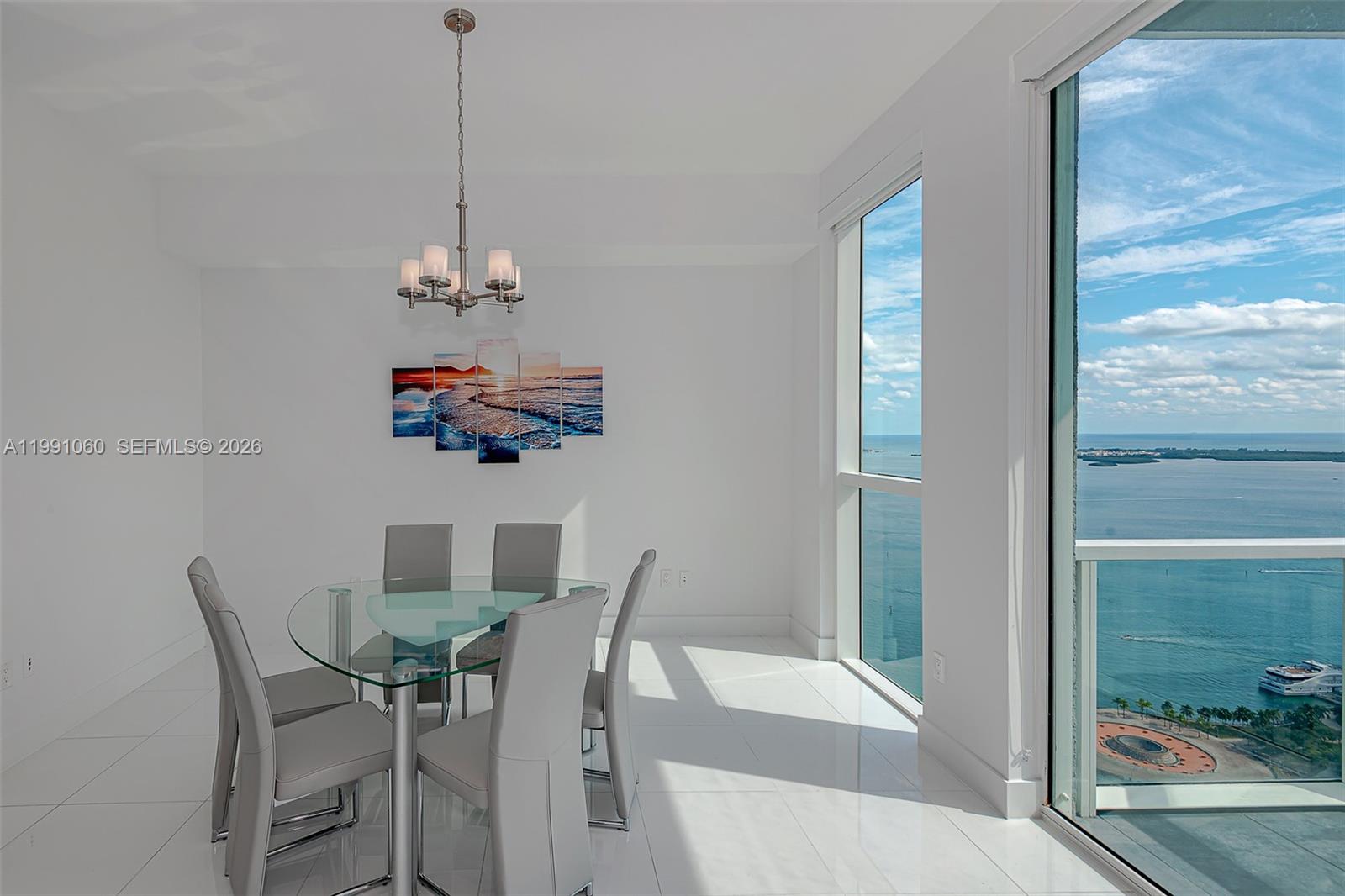 VIZCAYNE NORTH CONDO - Residential