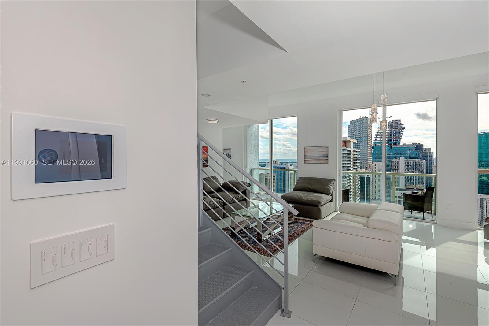 VIZCAYNE NORTH CONDO - Residential