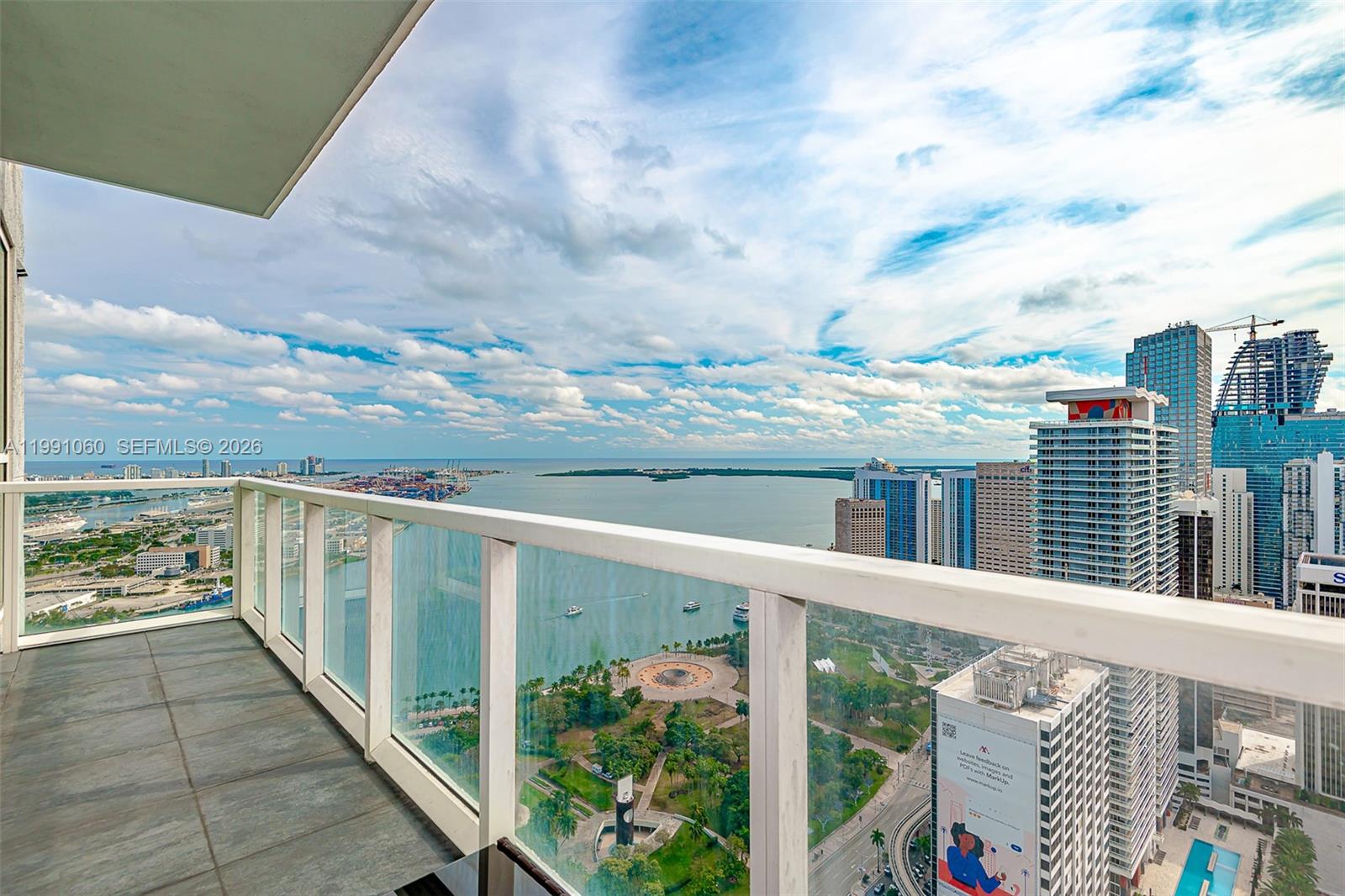 VIZCAYNE NORTH CONDO - Residential
