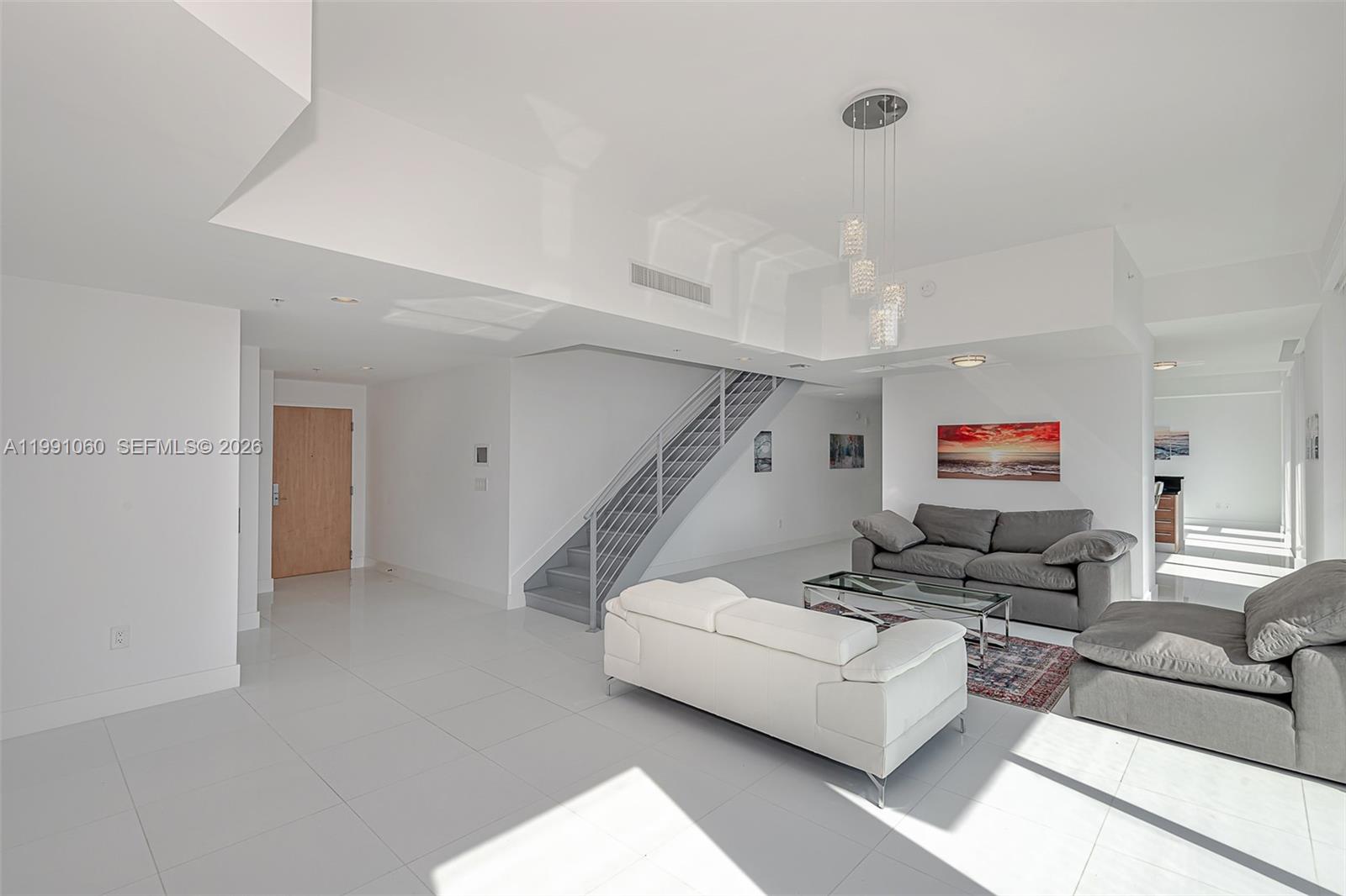 VIZCAYNE NORTH CONDO - Residential