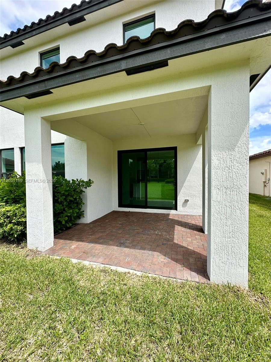 CRESTWOOD NORTH - Residential
