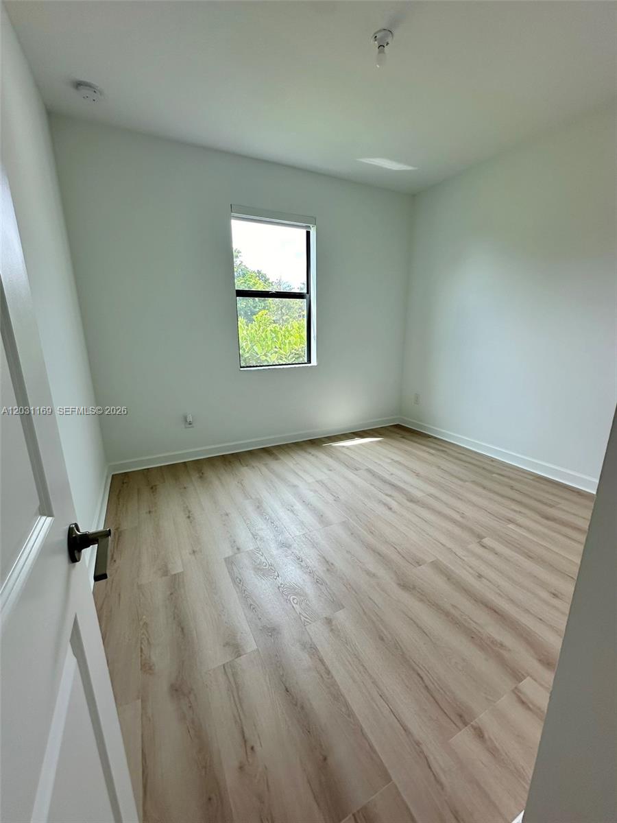 CRESTWOOD NORTH - Residential