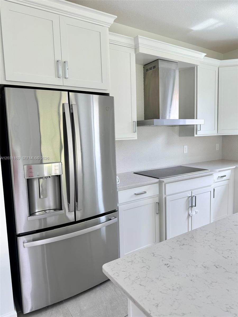 CRESTWOOD NORTH - Residential