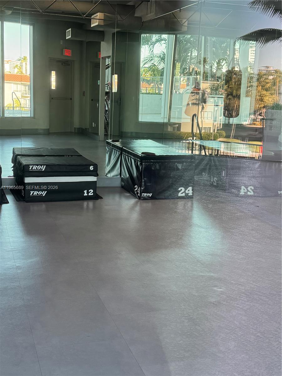 UPTOWN MARINA LOFTS CONDO - Residential