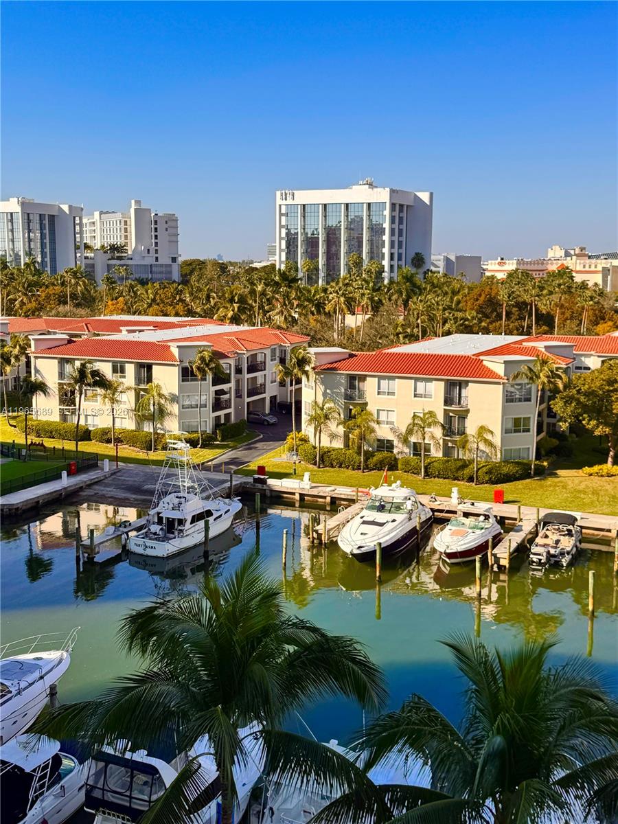 UPTOWN MARINA LOFTS CONDO - Residential