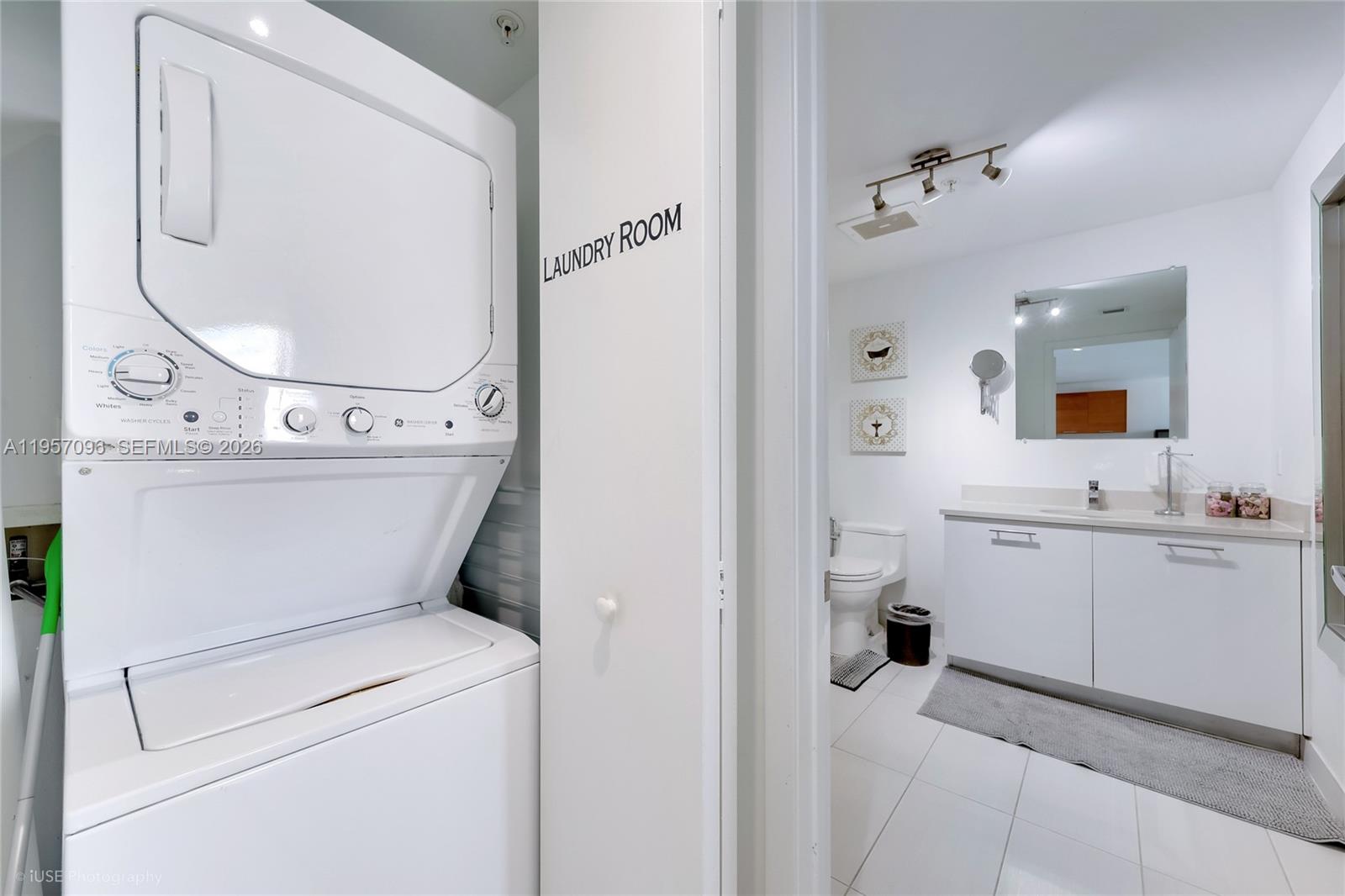 MIDBLOCK MIAMI CONDO - Residential