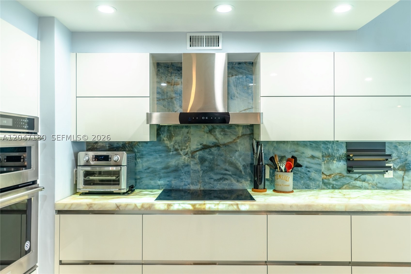 OCEAN POINT BEACH CLUB CO - Residential