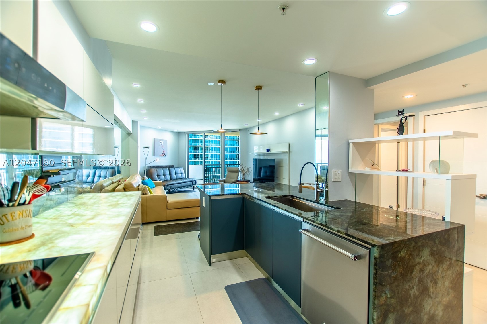 OCEAN POINT BEACH CLUB CO - Residential