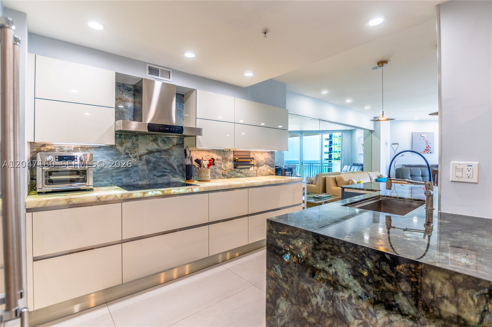 OCEAN POINT BEACH CLUB CO - Residential