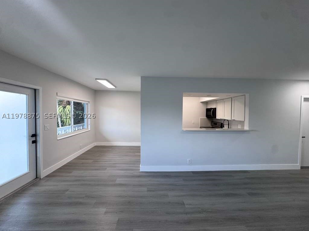 ENVOY APARTMENTS CONDOMIN - Residential