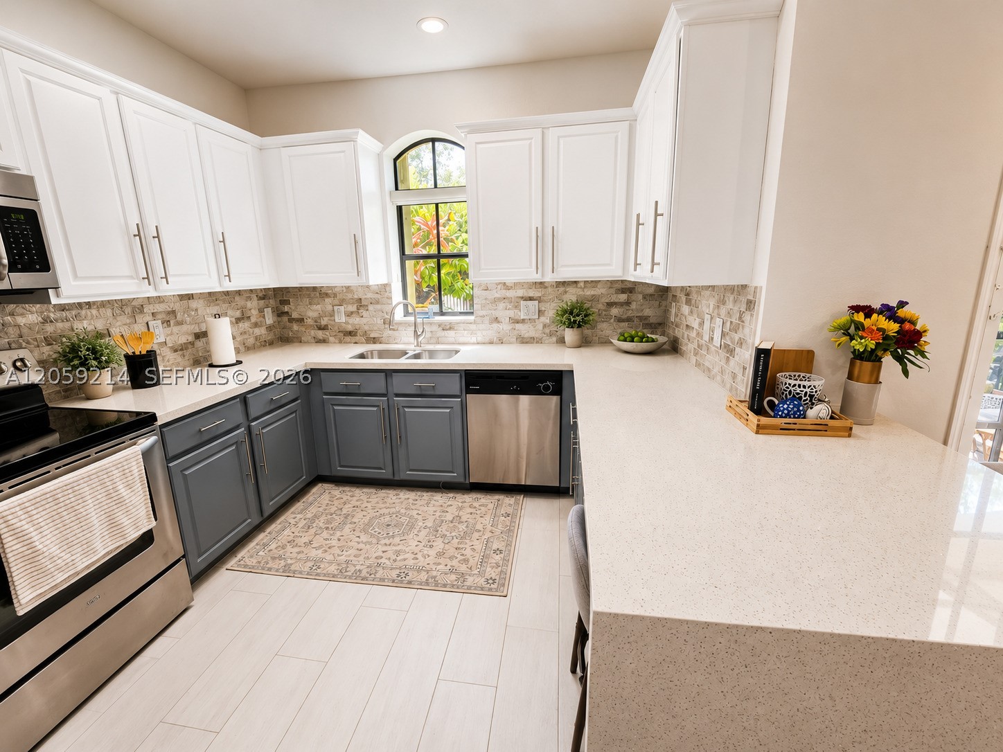 BEACON AT DORAL - Residential