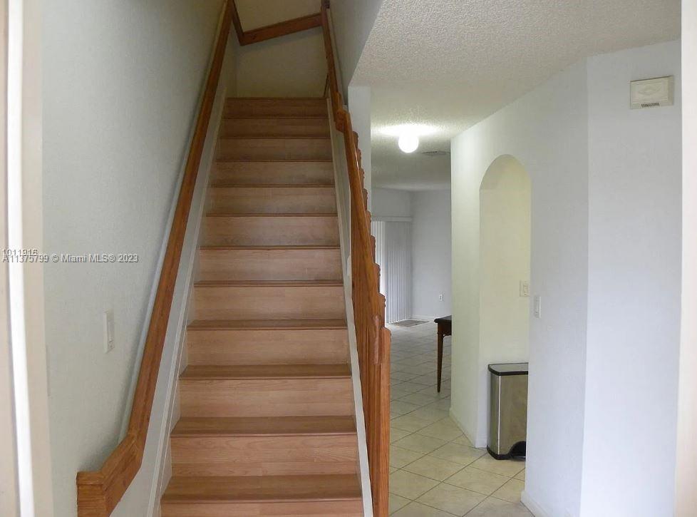 BONITA VILLAS CONDO - Residential Lease