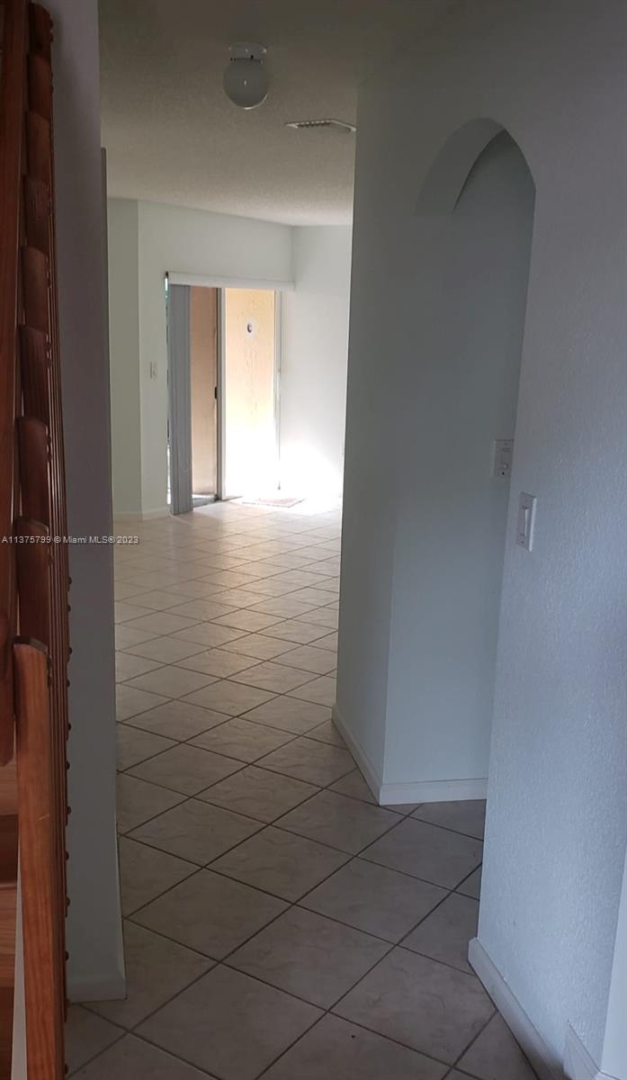 BONITA VILLAS CONDO - Residential Lease