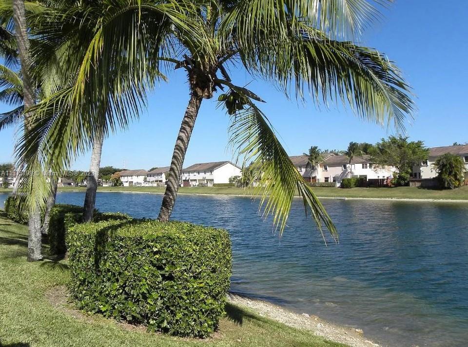 BONITA VILLAS CONDO - Residential Lease