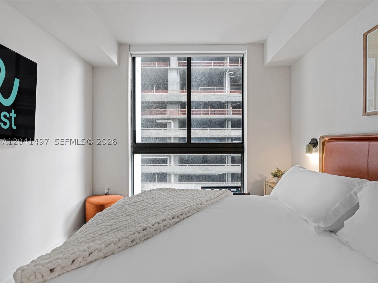 THE CROSBY MIAMI WORLDCENT - Residential