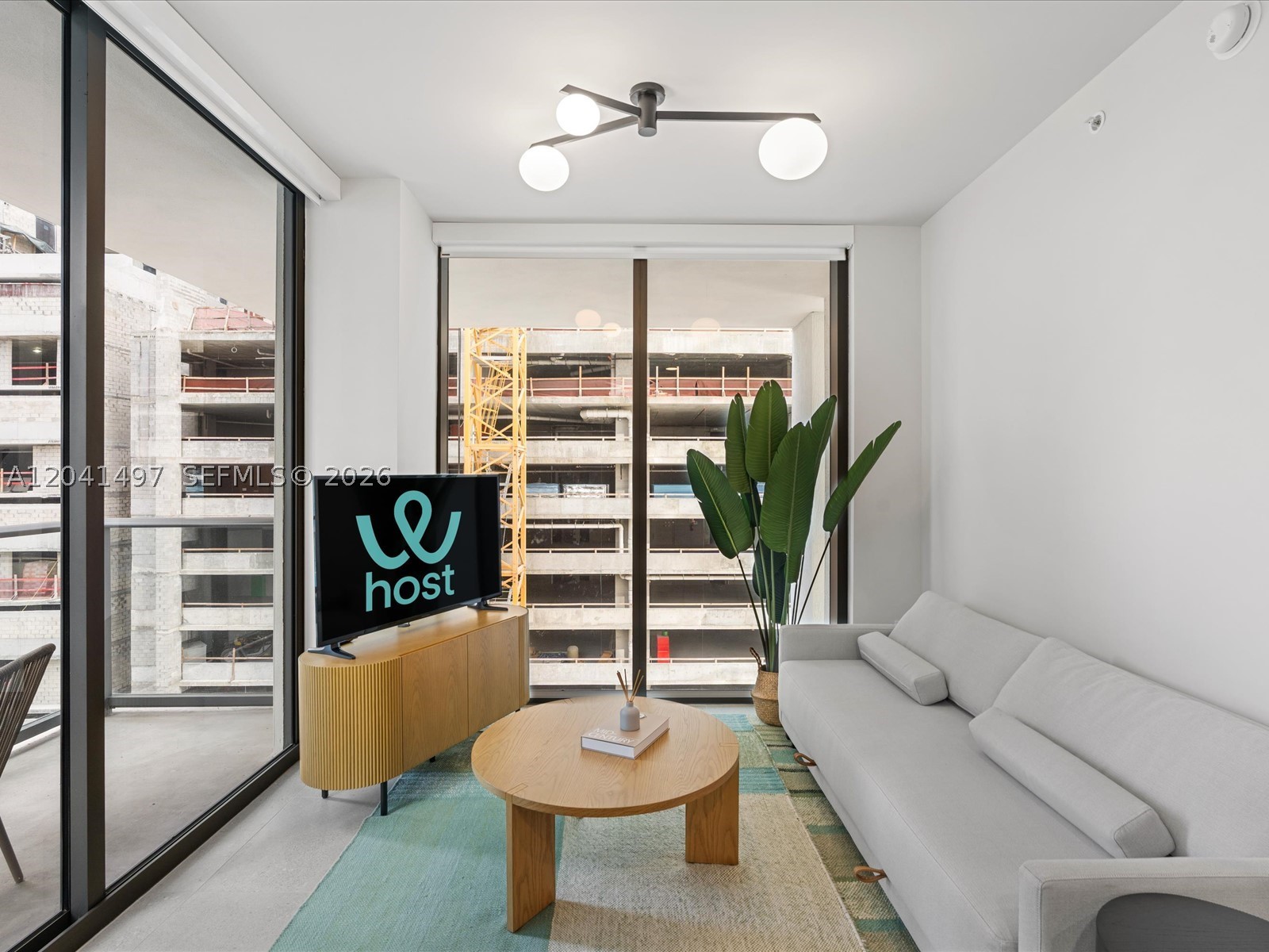 THE CROSBY MIAMI WORLDCENT - Residential