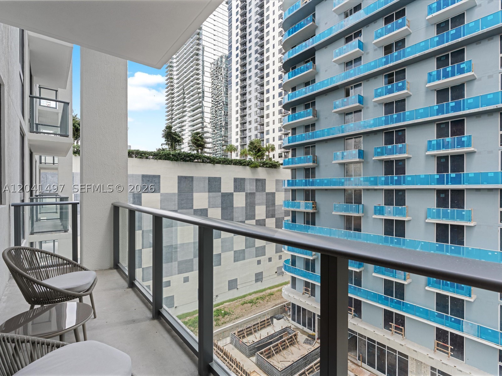 THE CROSBY MIAMI WORLDCENT - Residential