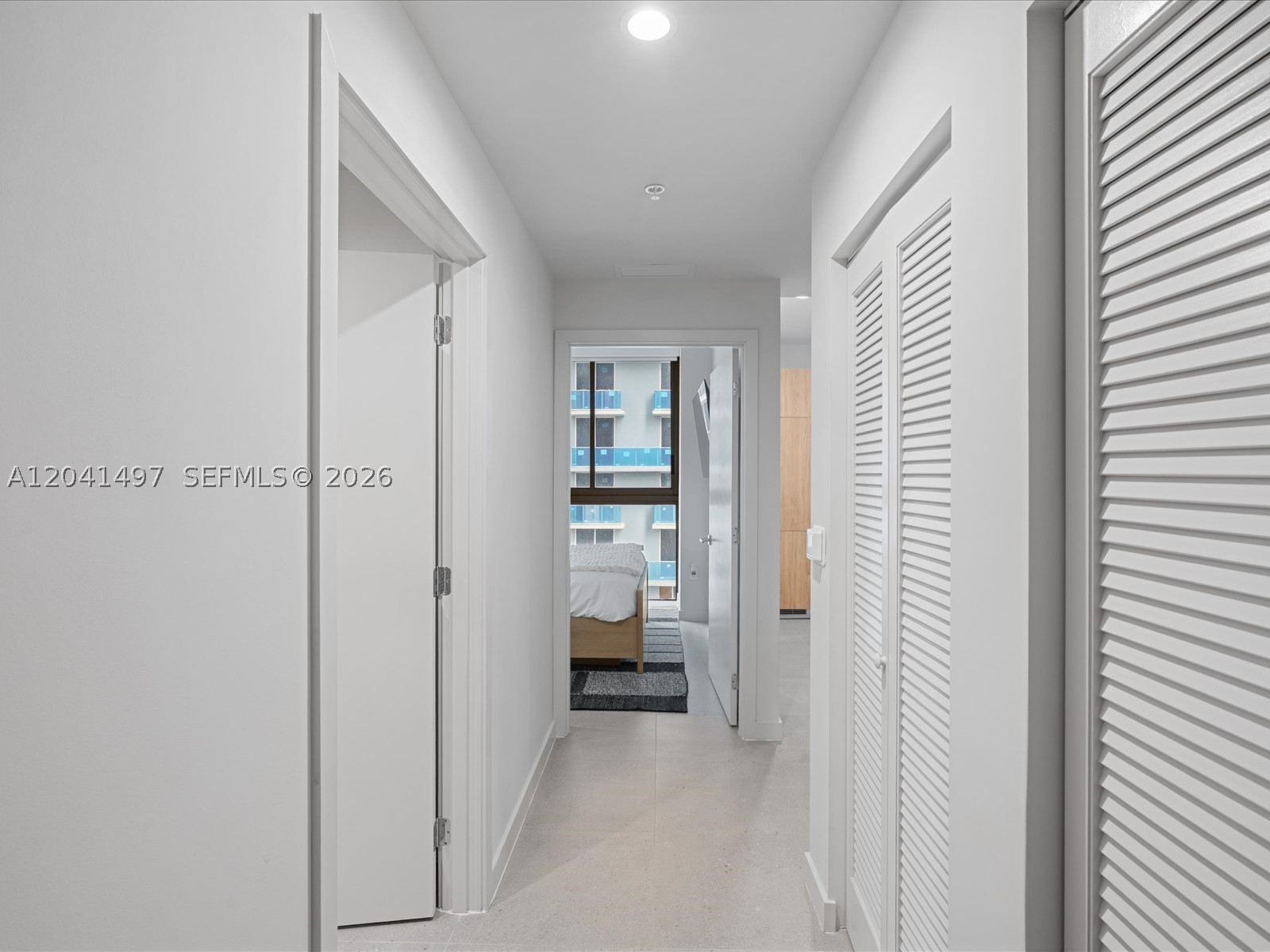 THE CROSBY MIAMI WORLDCENT - Residential