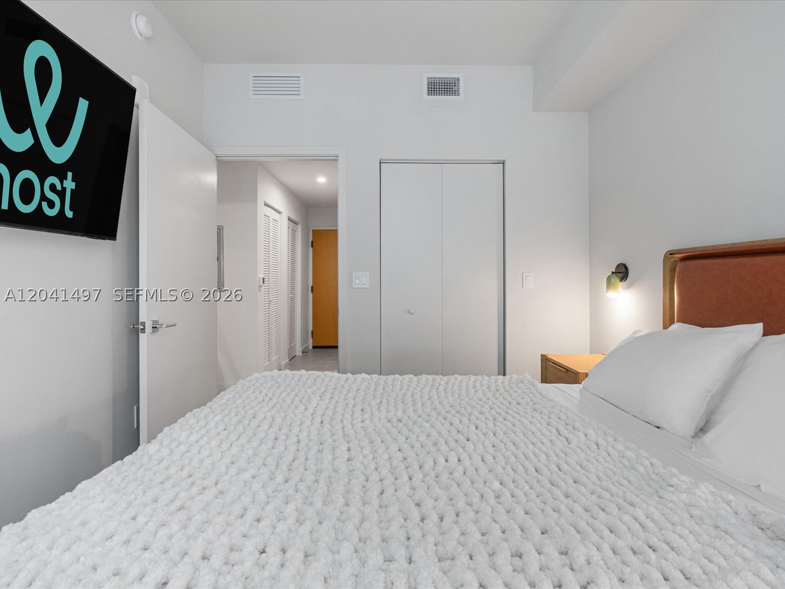 THE CROSBY MIAMI WORLDCENT - Residential
