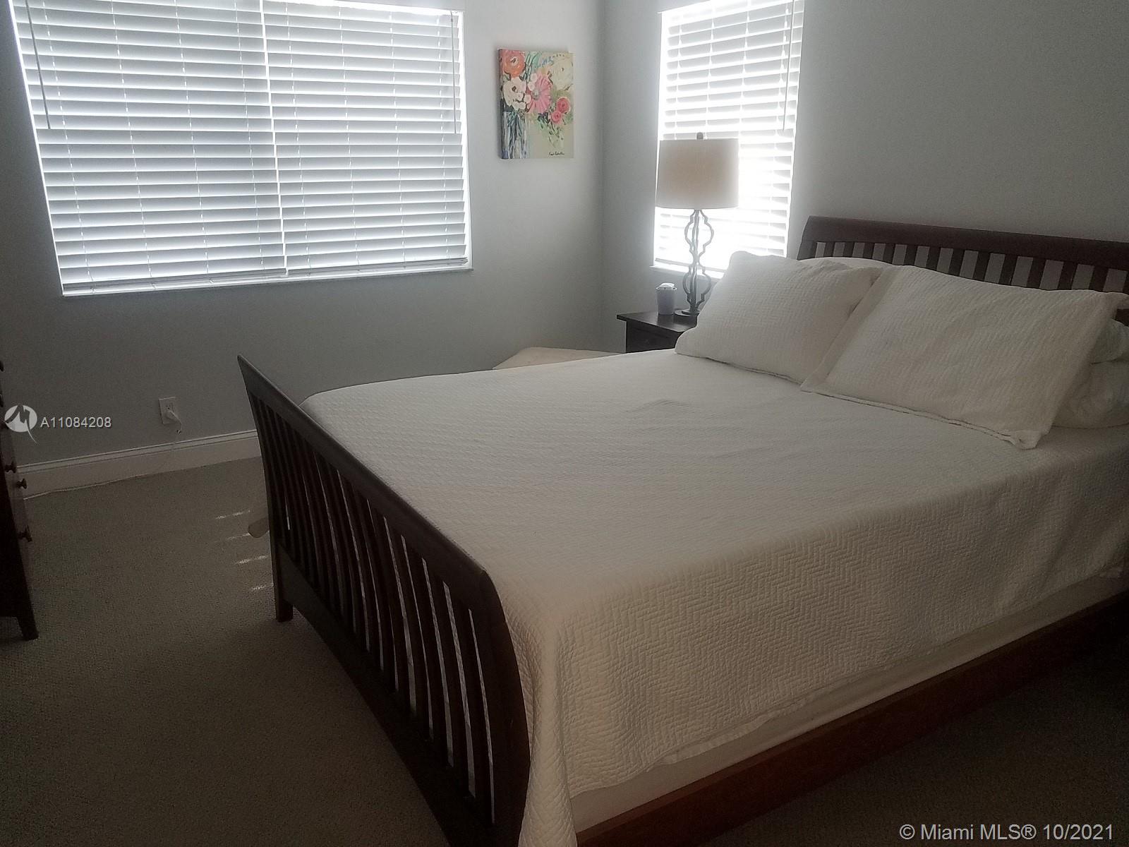 LEISURE HOUSE CONDO - Residential