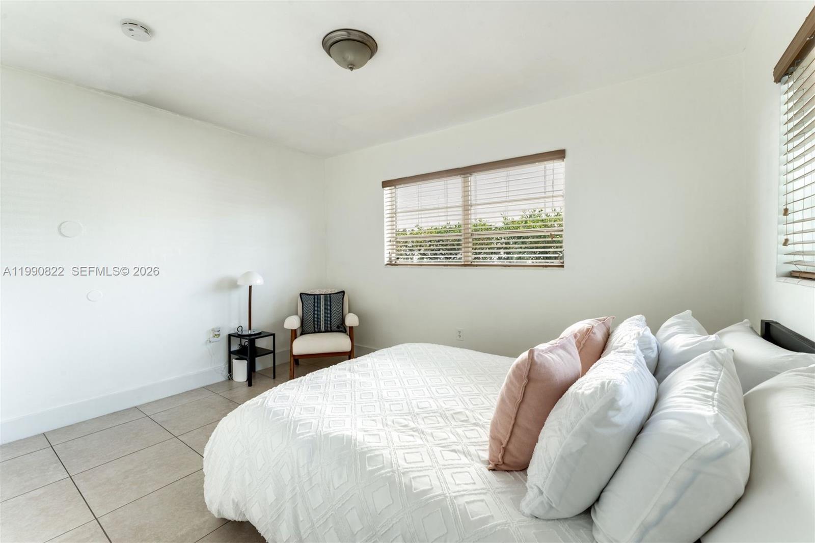 VILLAGE AT DADELAND CONDO - Residential