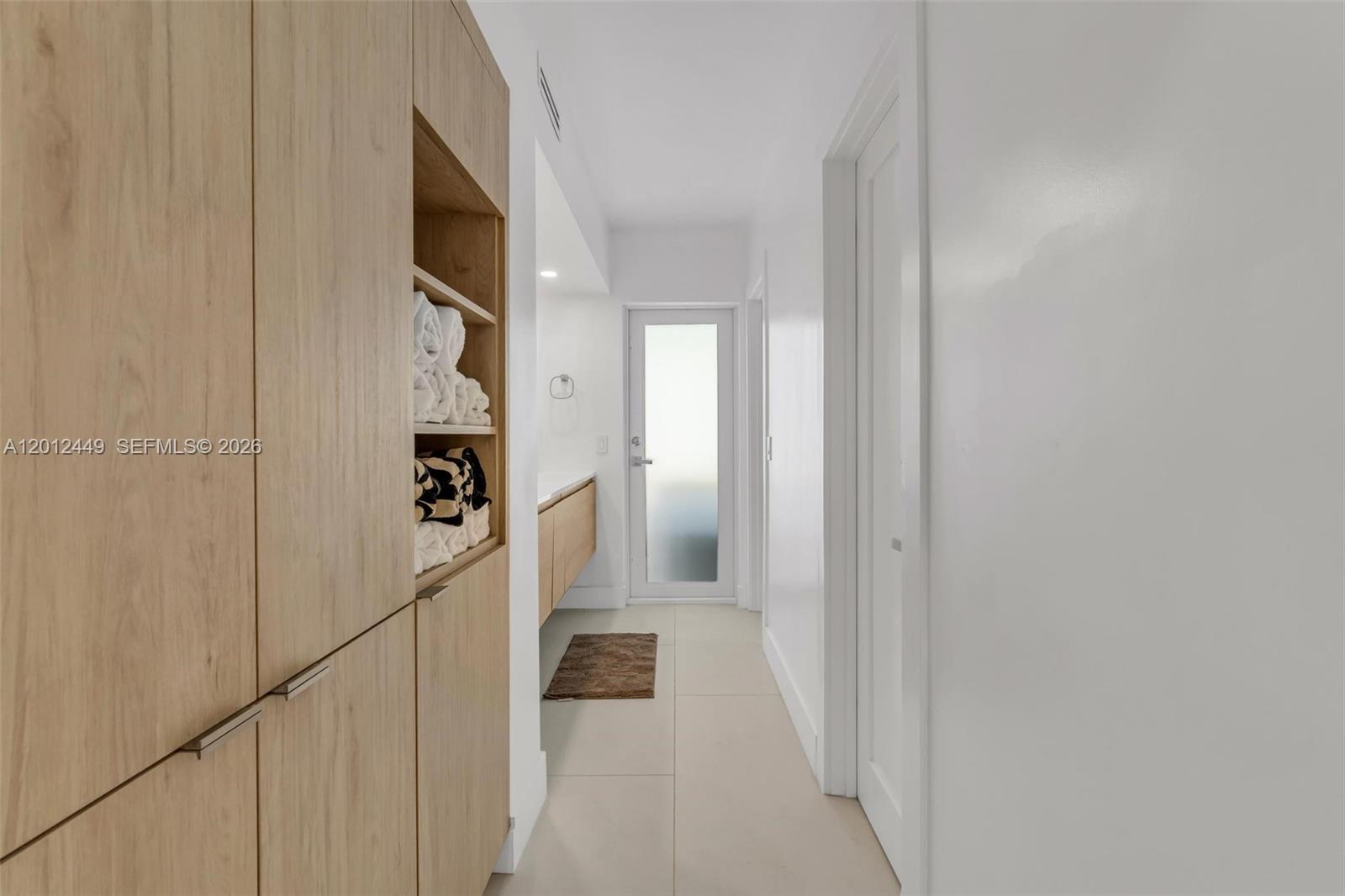 TOWN ESTATES - Residential