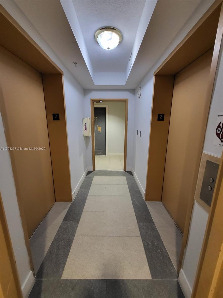 EMERALD PLAZA ON CORAL WA - Residential