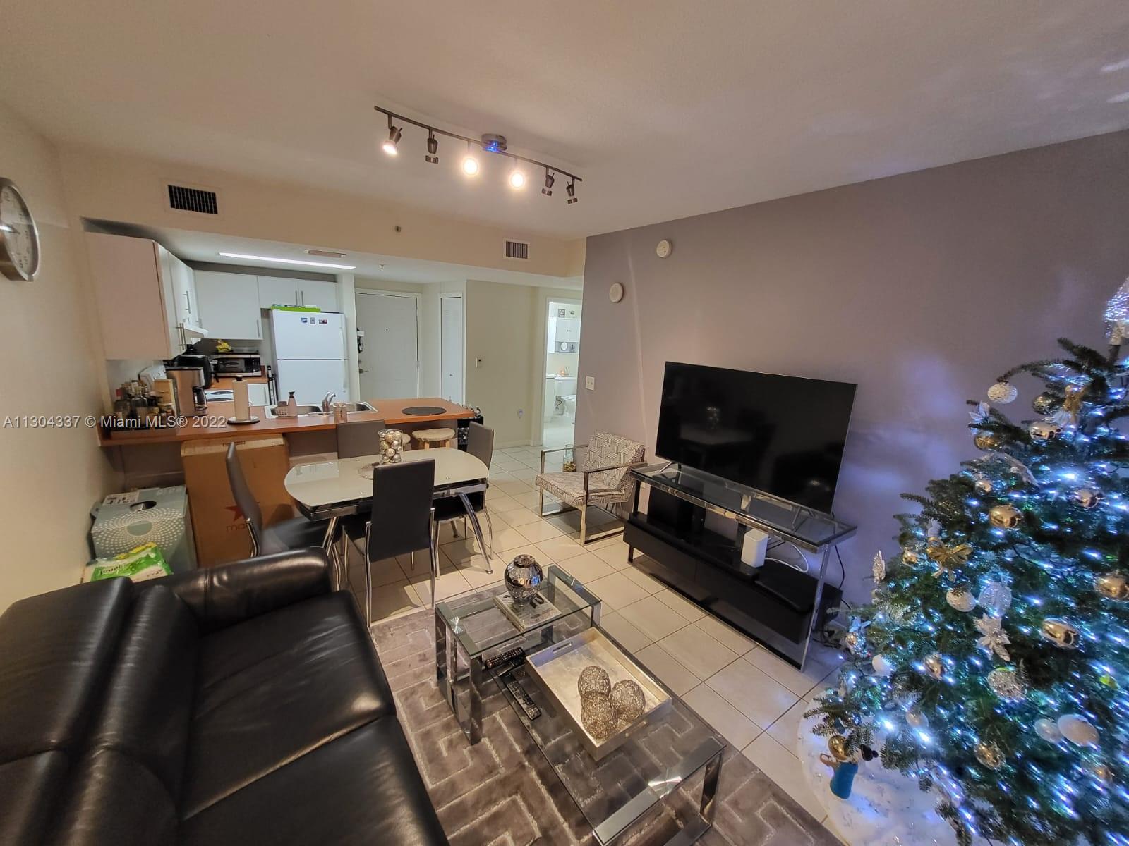 EMERALD PLAZA ON CORAL WA - Residential