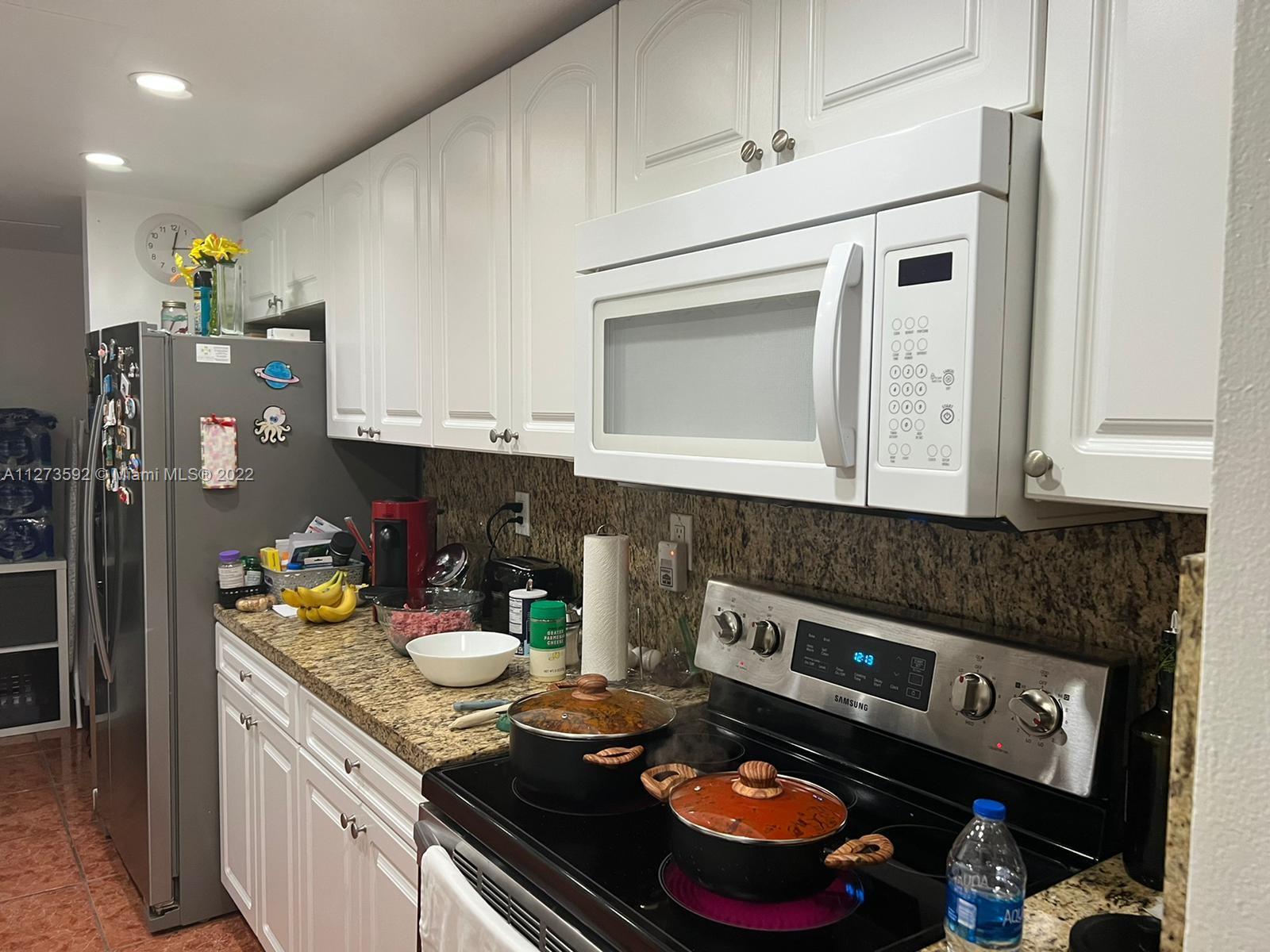 PORTUGAL TOWERS CONDO - Residential Lease