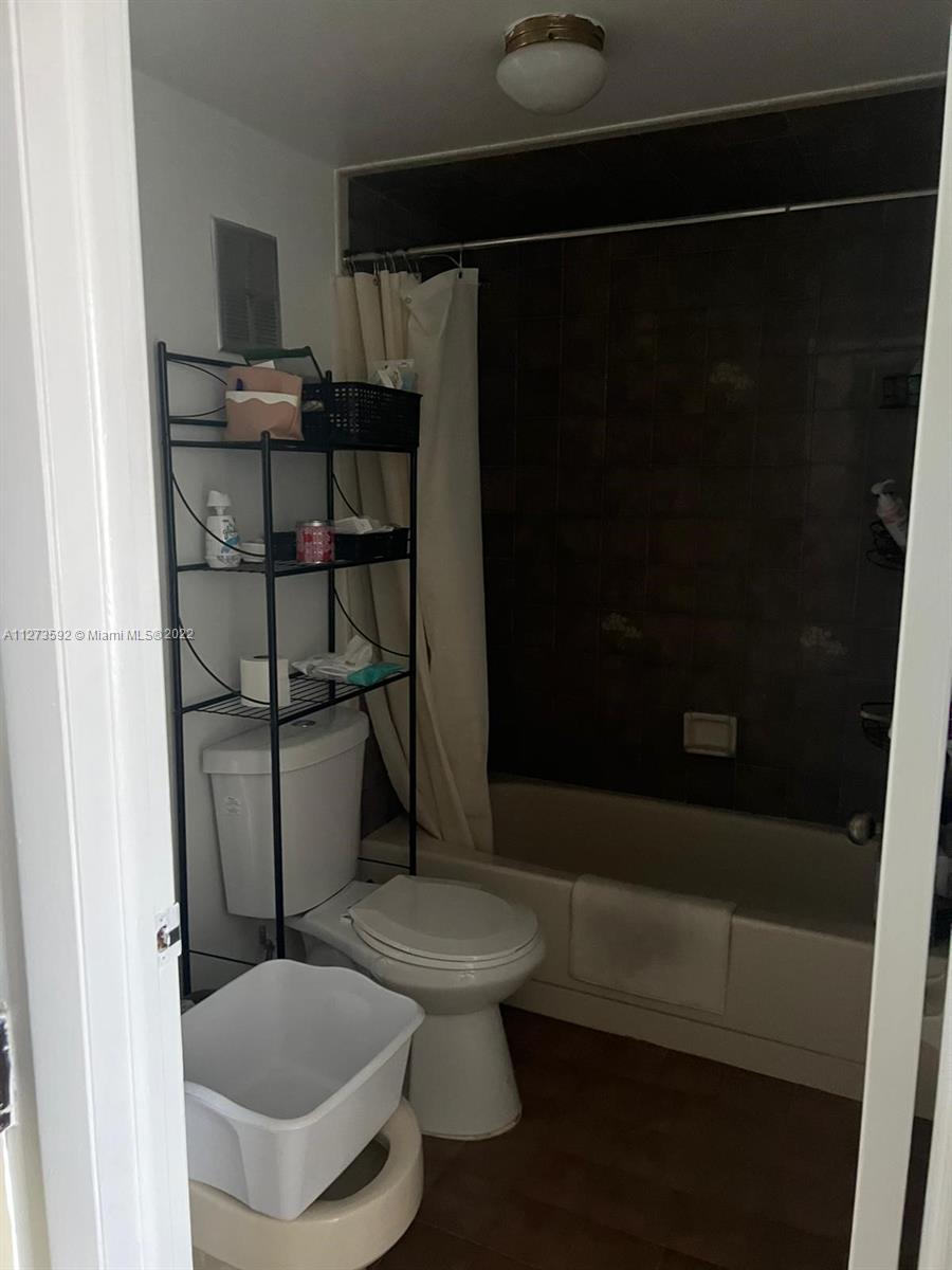 PORTUGAL TOWERS CONDO - Residential Lease