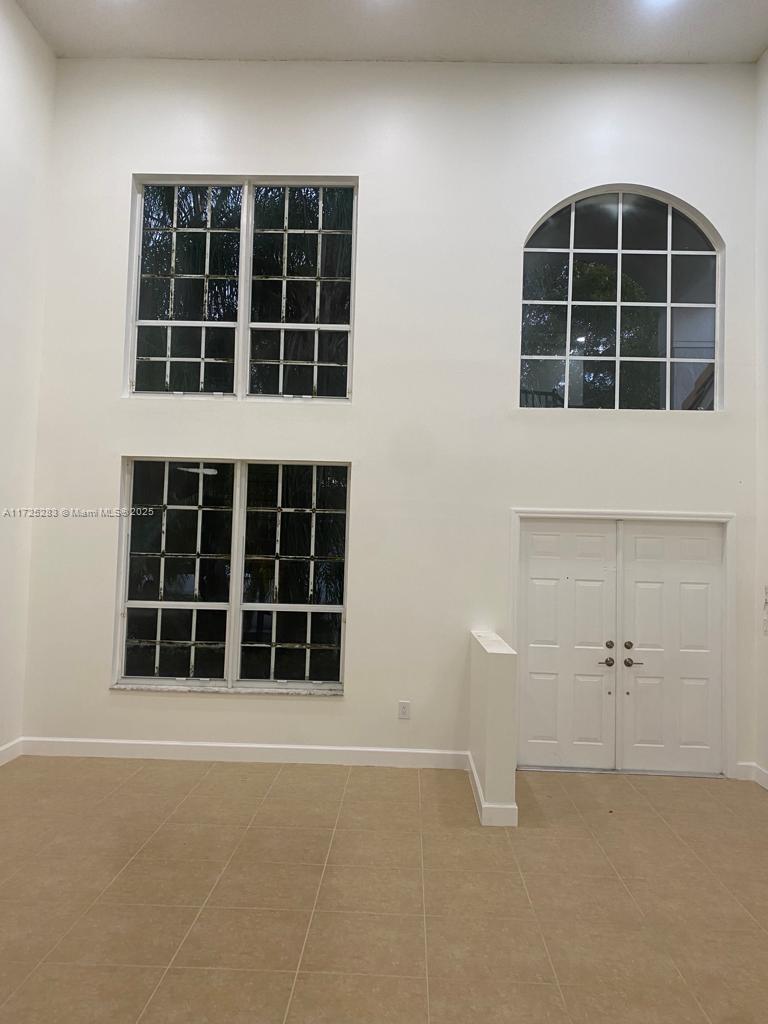 PEMBROKE FALLS PHASE 6 - Residential Lease