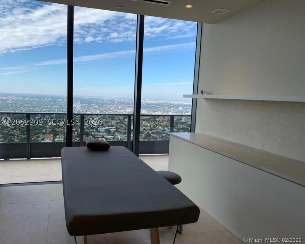 1000 BRICKELL AVENUE CONDO - Residential Lease