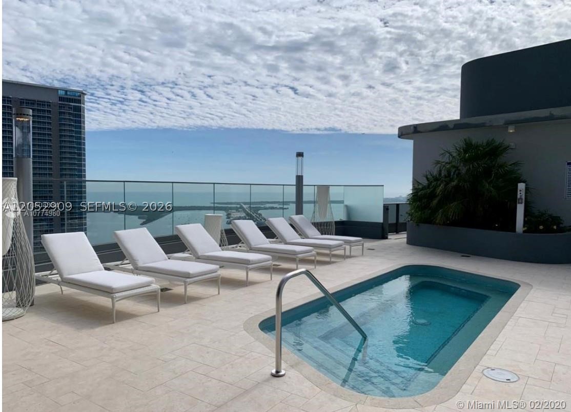 1000 BRICKELL AVENUE CONDO - Residential Lease