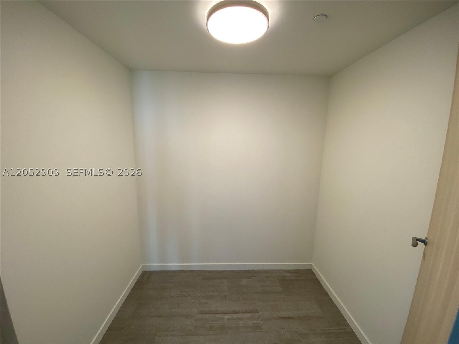 1000 BRICKELL AVENUE CONDO - Residential Lease