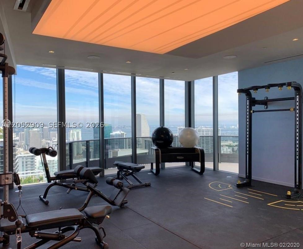1000 BRICKELL AVENUE CONDO - Residential Lease