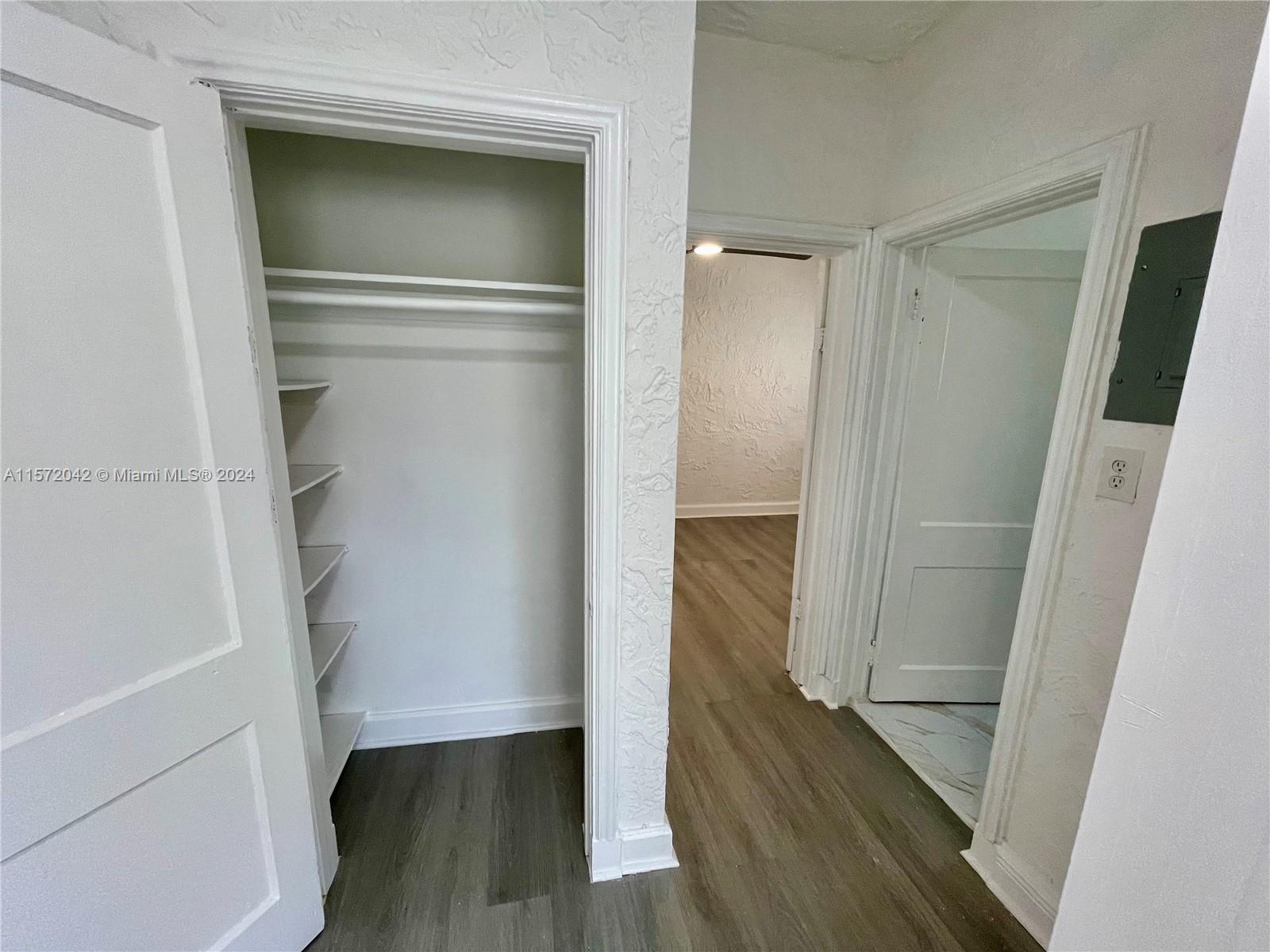 CORAL GABLES COUNTRY CLUB - Residential Lease