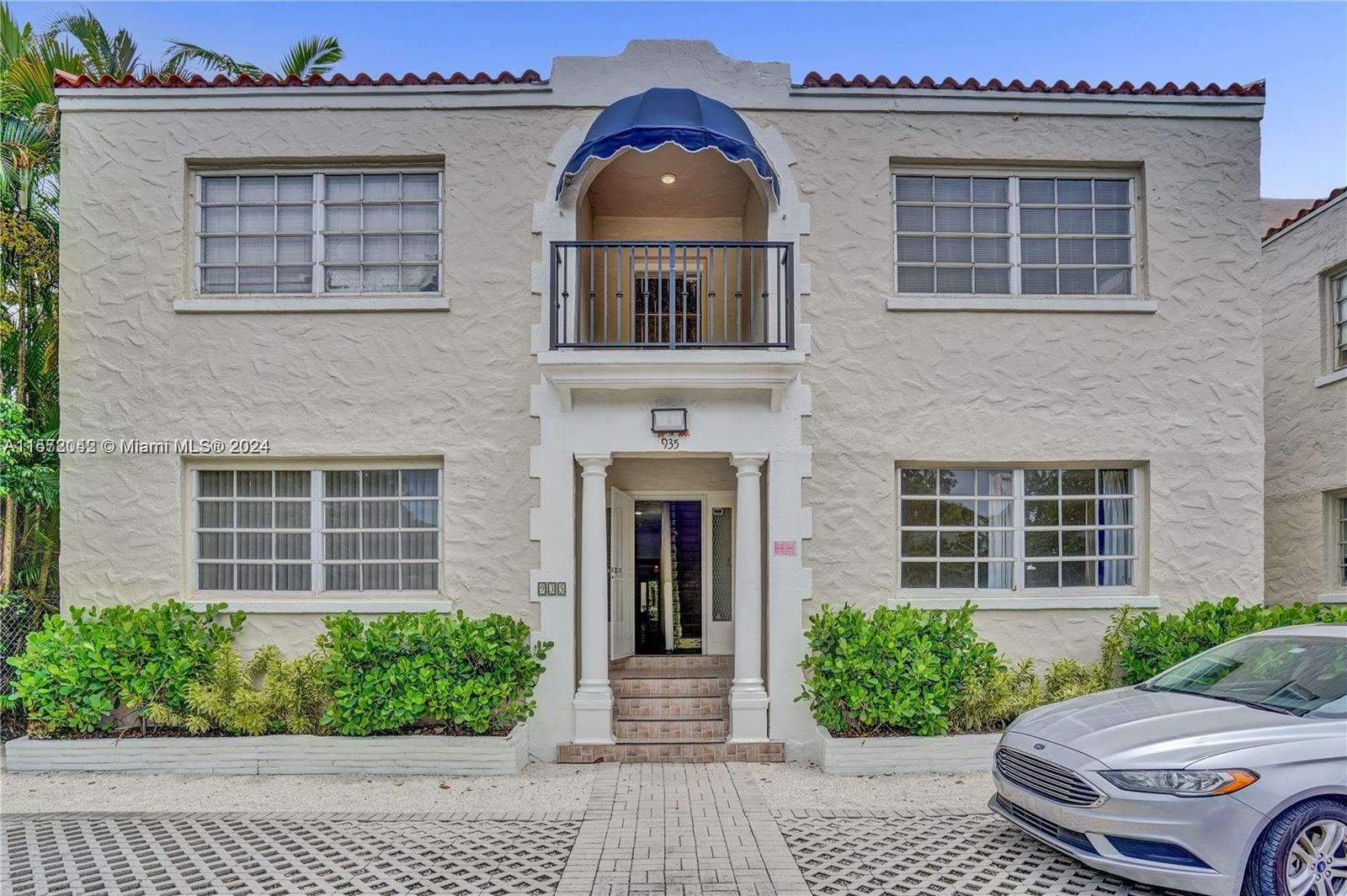 CORAL GABLES COUNTRY CLUB - Residential Lease