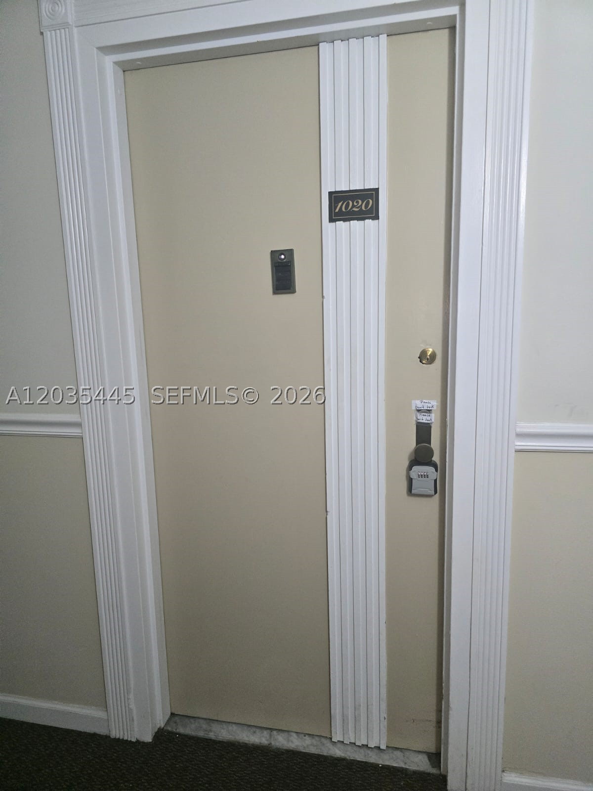 PLAZA OF AMERICAS CONDO P - Residential Lease