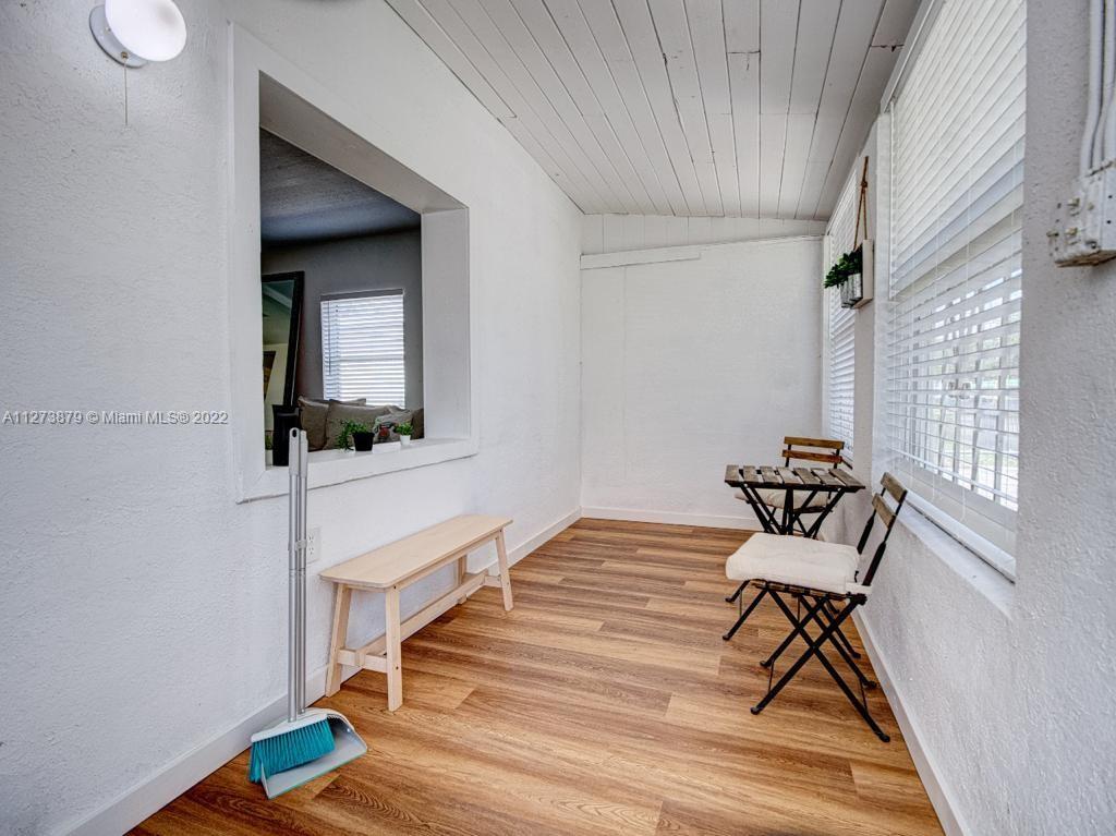 Beautiful and centrally located 4/3 all furnished and recently remodel, ready for your clients to move in, close to the design district, Wynwood!! For showings, please send a text message to the listing agent