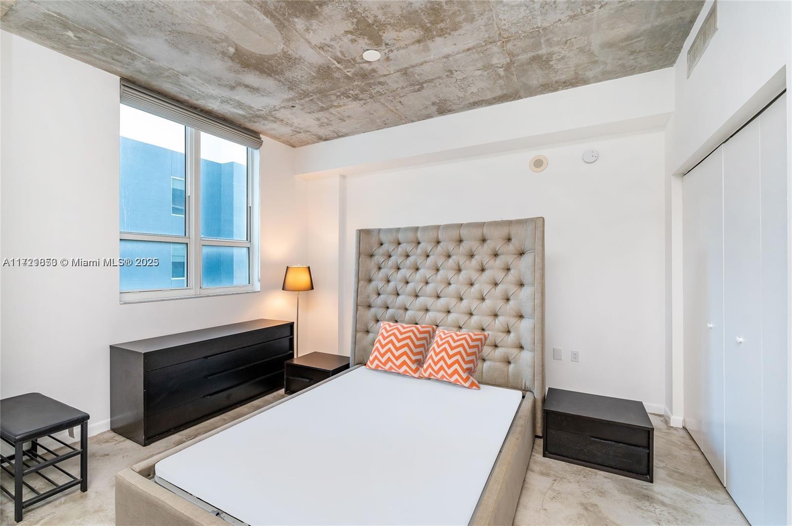 THE LOFT DOWNTOWN CONDO - Residential Lease