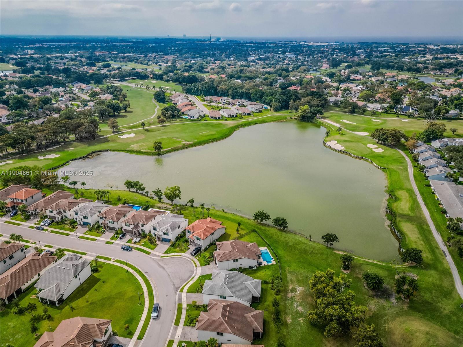 WOODMONT PODS B F & G - Residential