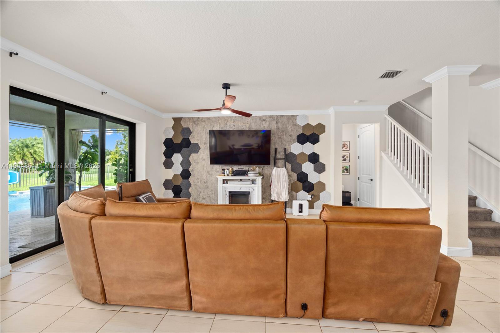 WOODMONT PODS B F & G - Residential