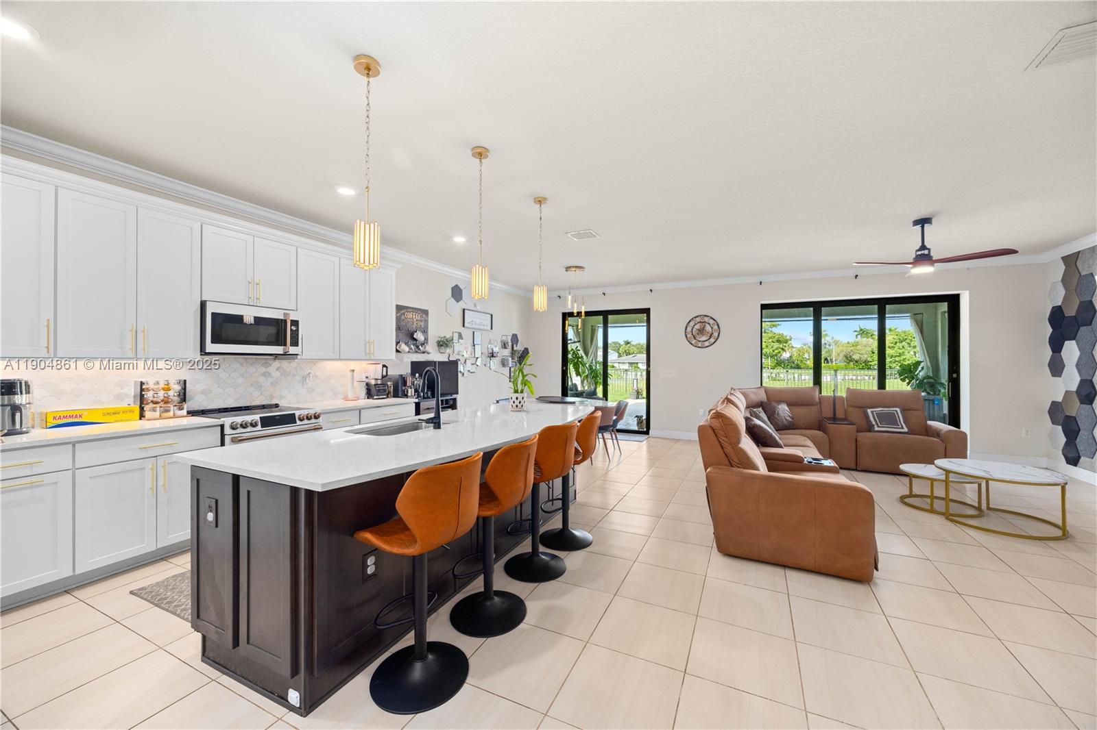 WOODMONT PODS B F & G - Residential
