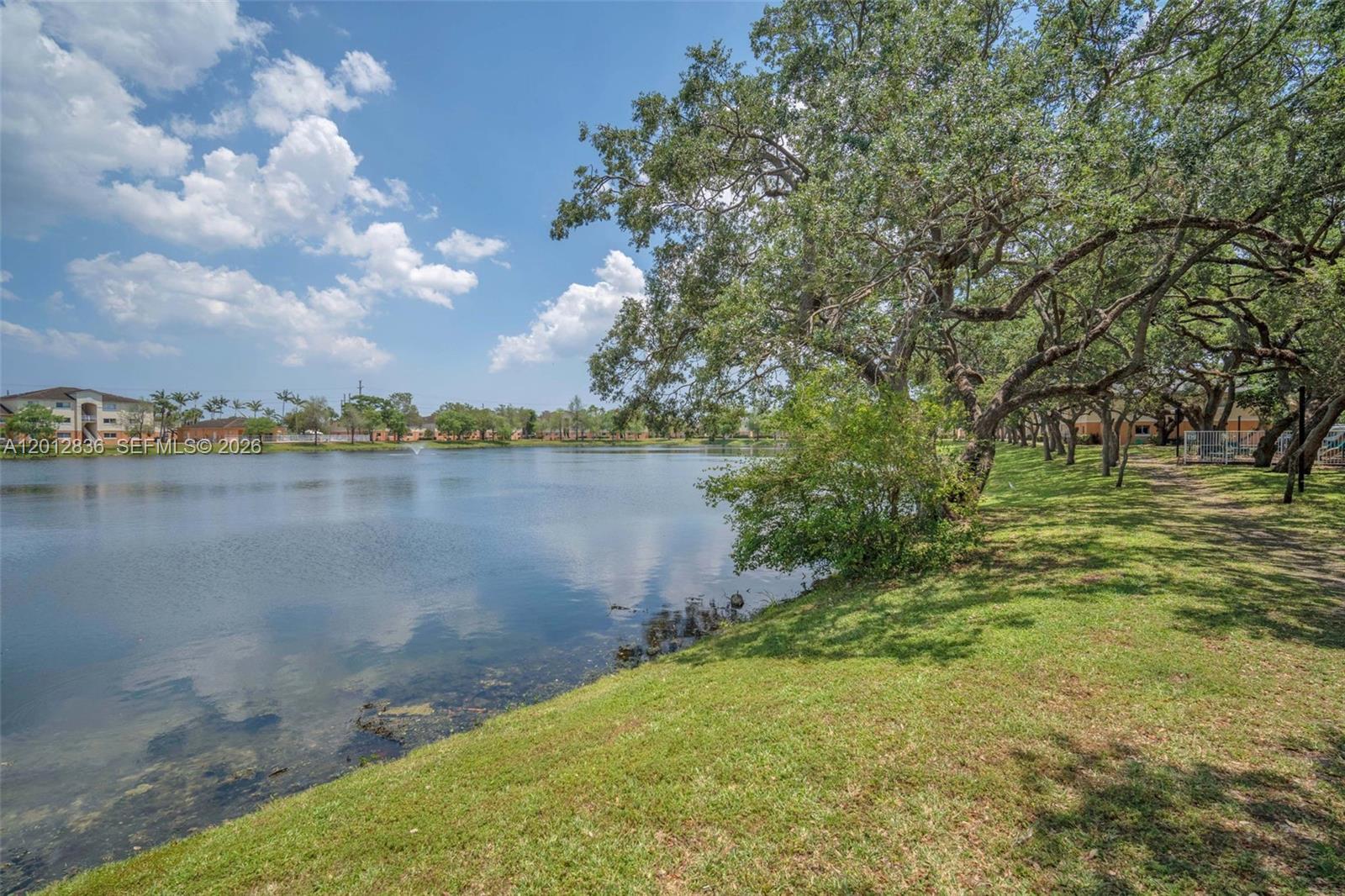 LAKEWOOD AT EMERALD HILLS - Residential